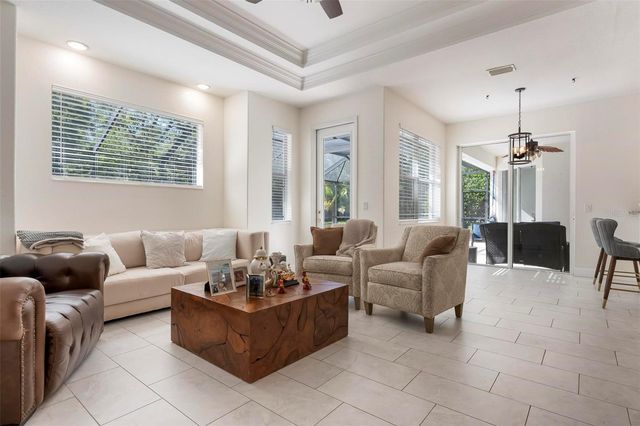 404 GOLDEN HARBOUR TRAIL, Bradenton, FL 34212