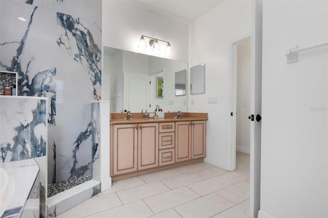 404 GOLDEN HARBOUR TRAIL, Bradenton, FL 34212