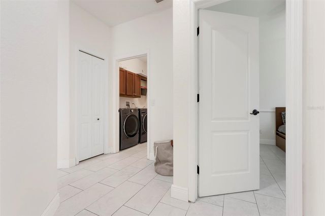 404 GOLDEN HARBOUR TRAIL, Bradenton, FL 34212