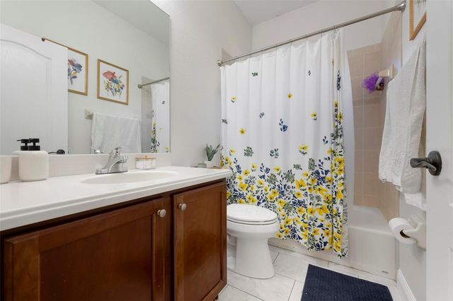 404 GOLDEN HARBOUR TRAIL, Bradenton, FL 34212