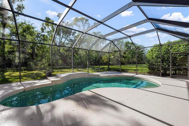 404 GOLDEN HARBOUR TRAIL, Bradenton, FL 34212