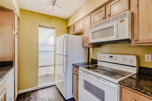 745 Oakmont Avenue 1008, Las Vegas, NV 89109