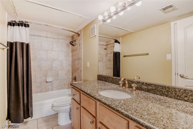 745 Oakmont Avenue 1008, Las Vegas, NV 89109