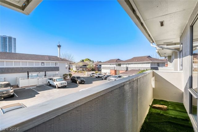 745 Oakmont Avenue 1008, Las Vegas, NV 89109