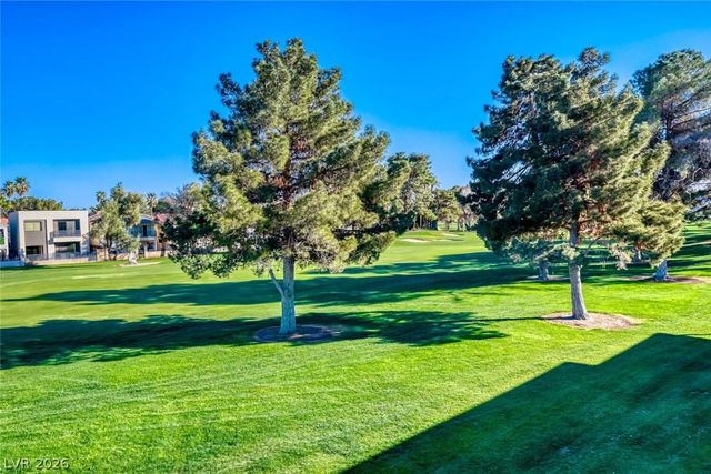 745 Oakmont Avenue 1008, Las Vegas, NV 89109