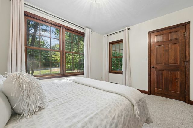 17 Panettieri Dr., Lakeville, MA 02347