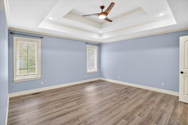 3245 W Brett Drive, Springfield, MO 65810