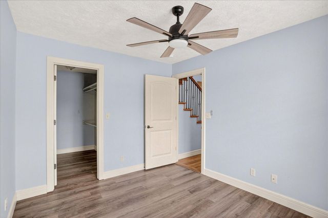 3245 W Brett Drive, Springfield, MO 65810