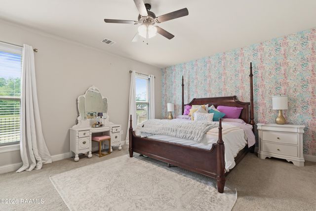 129 Wild Cherry Lane, Lafayette, LA 70508