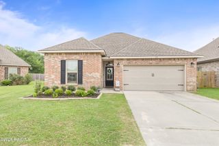 129 Wild Cherry Lane, Lafayette, LA 70508