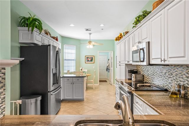 1773 Victoria Circle, Vero Beach, FL 32967