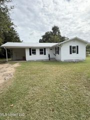 3700 Britt Avenue, Moss Point, MS 39563