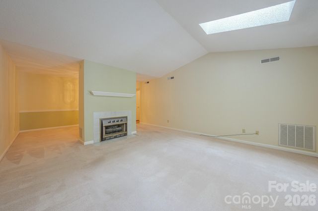 902 Woodlea Court, Asheville, NC 28806