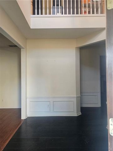 2260 Eagle Nest Bluff, Lawrenceville, GA 30044