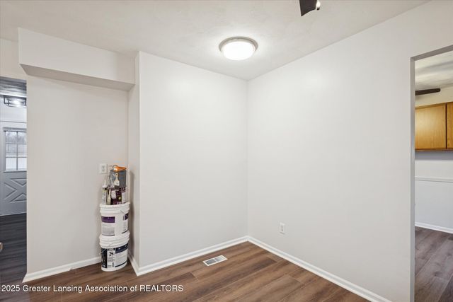 218 Raritan Road, Lansing, MI 48911