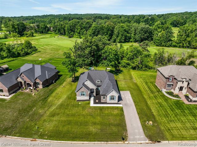 2100 Shane Court, Oxford, MI 48370