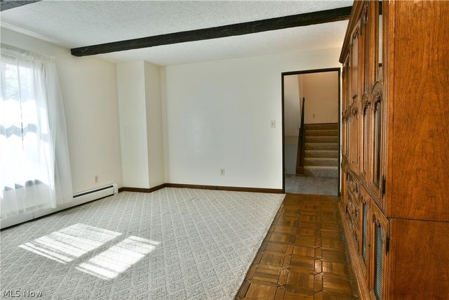 9 Hillside Drive, Girard, OH 44420