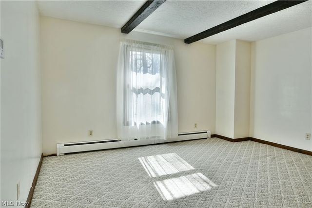 9 Hillside Drive, Girard, OH 44420