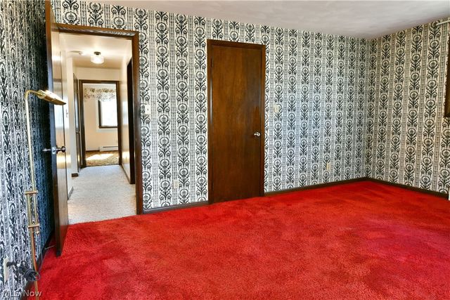 9 Hillside Drive, Girard, OH 44420