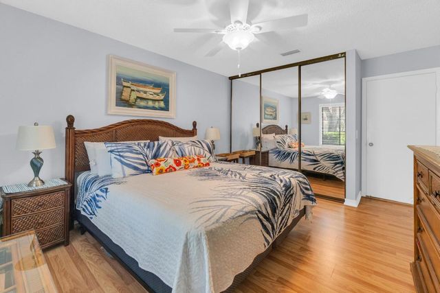 2855 Eagle Lane, West Palm Beach, FL 33409