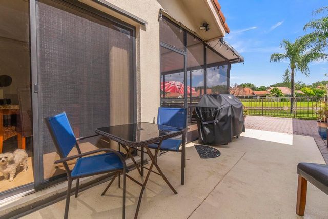 2855 Eagle Lane, West Palm Beach, FL 33409