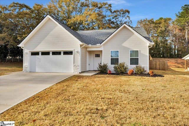 744 S Bomar Avenue, Landrum, SC 29356