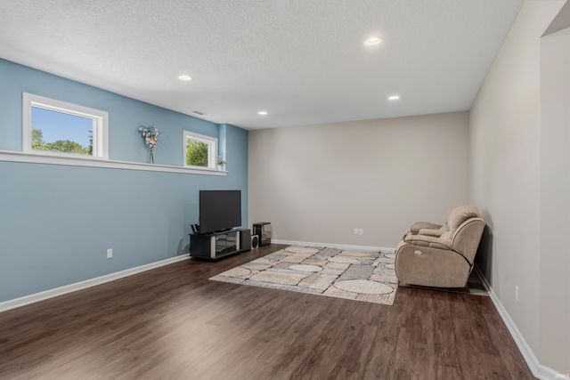 13312 Vitiano Court, Fort Wayne, IN 46845
