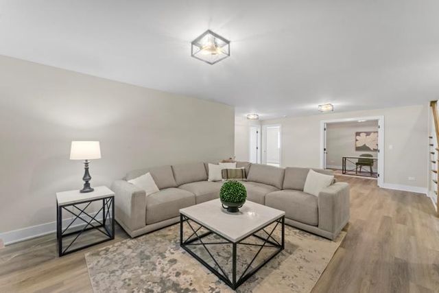 8803 WILLOW Lane MODEL, Mokena, IL 60448