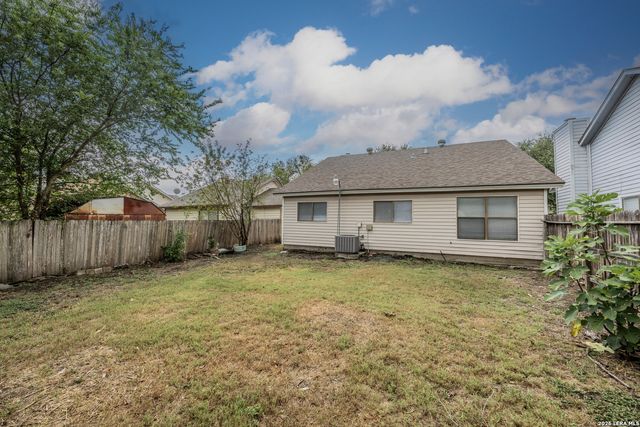4056 MYSTIC SUNRISE DR, San Antonio, TX 78244