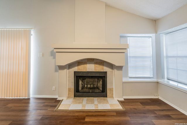 4056 MYSTIC SUNRISE DR, San Antonio, TX 78244