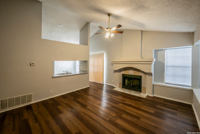 4056 MYSTIC SUNRISE DR, San Antonio, TX 78244