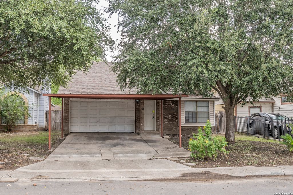 4056 MYSTIC SUNRISE DR, San Antonio, TX 78244