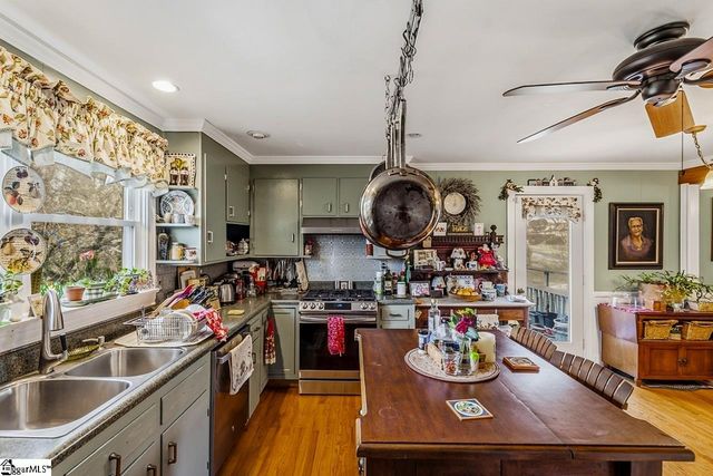 49 Arbutus Trail, Greenville, SC 29607