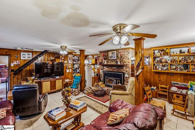 49 Arbutus Trail, Greenville, SC 29607