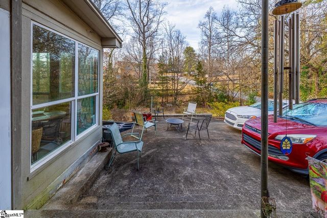 49 Arbutus Trail, Greenville, SC 29607