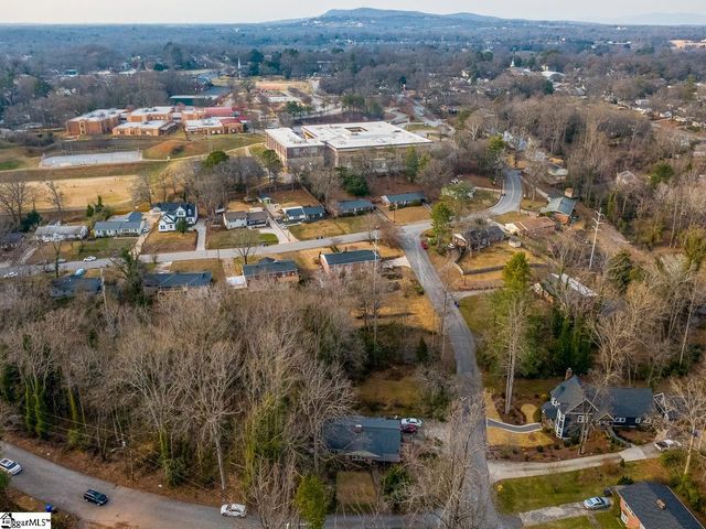 49 Arbutus Trail, Greenville, SC 29607