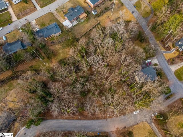 49 Arbutus Trail, Greenville, SC 29607