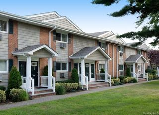 61 Ralph Avenue L061, Babylon, NY 11704