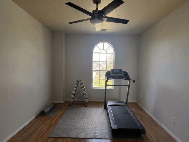 2855 Everett Drive, Friendswood, TX 77546