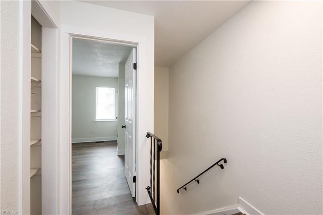 3464 Woodburne DR, Virginia Beach, VA 23452