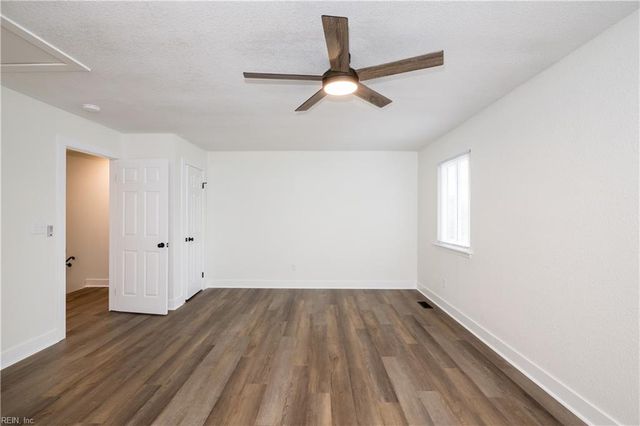 3464 Woodburne DR, Virginia Beach, VA 23452