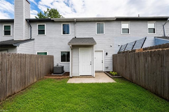 3464 Woodburne DR, Virginia Beach, VA 23452