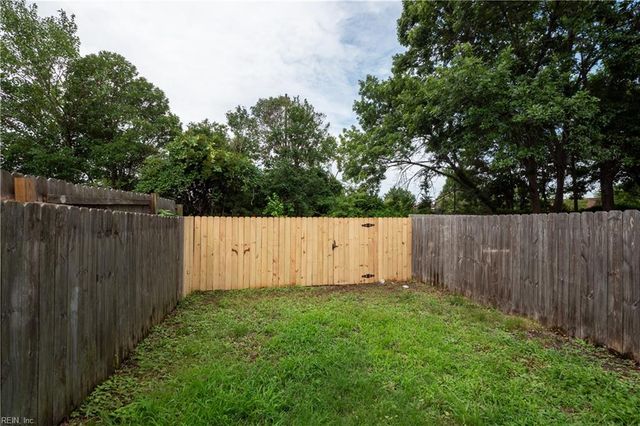 3464 Woodburne DR, Virginia Beach, VA 23452