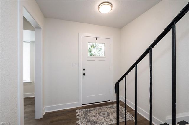 3464 Woodburne DR, Virginia Beach, VA 23452