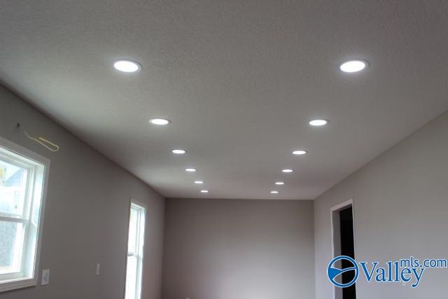 1080 County Road 448, Fort Payne, AL 35968