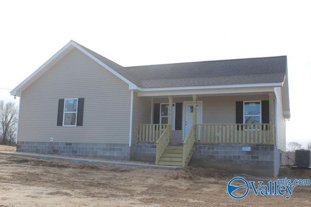 1080 County Road 448, Fort Payne, AL 35968