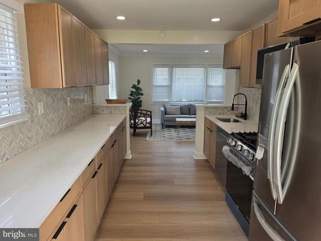 1171 LEWIS TER, West Deptford, NJ 08096