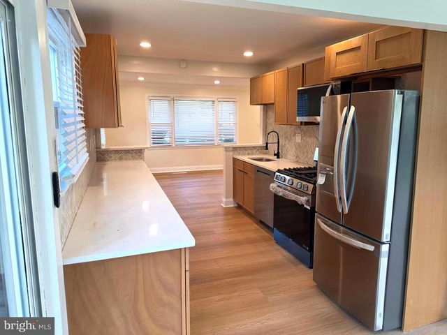 1171 LEWIS TER, West Deptford, NJ 08096