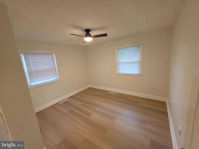 1171 LEWIS TER, West Deptford, NJ 08096
