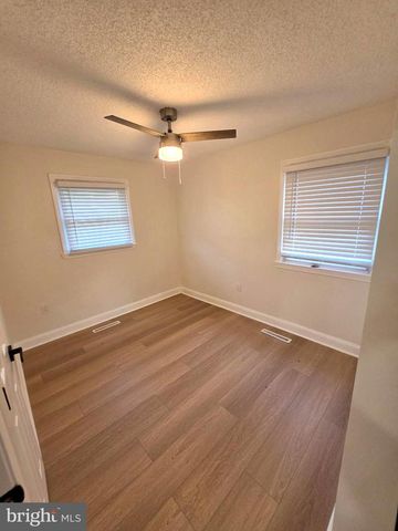 1171 LEWIS TER, West Deptford, NJ 08096